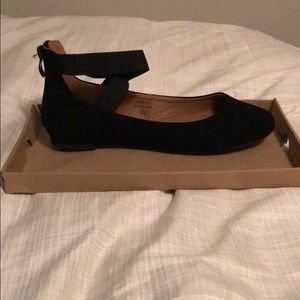 Black Bella Marie strappy flats